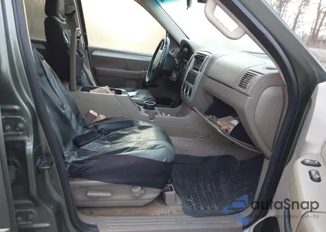 2002 Mercury Mountaineer z USA, uszkodzony, nr VIN 4M2ZU86E02UJ30623